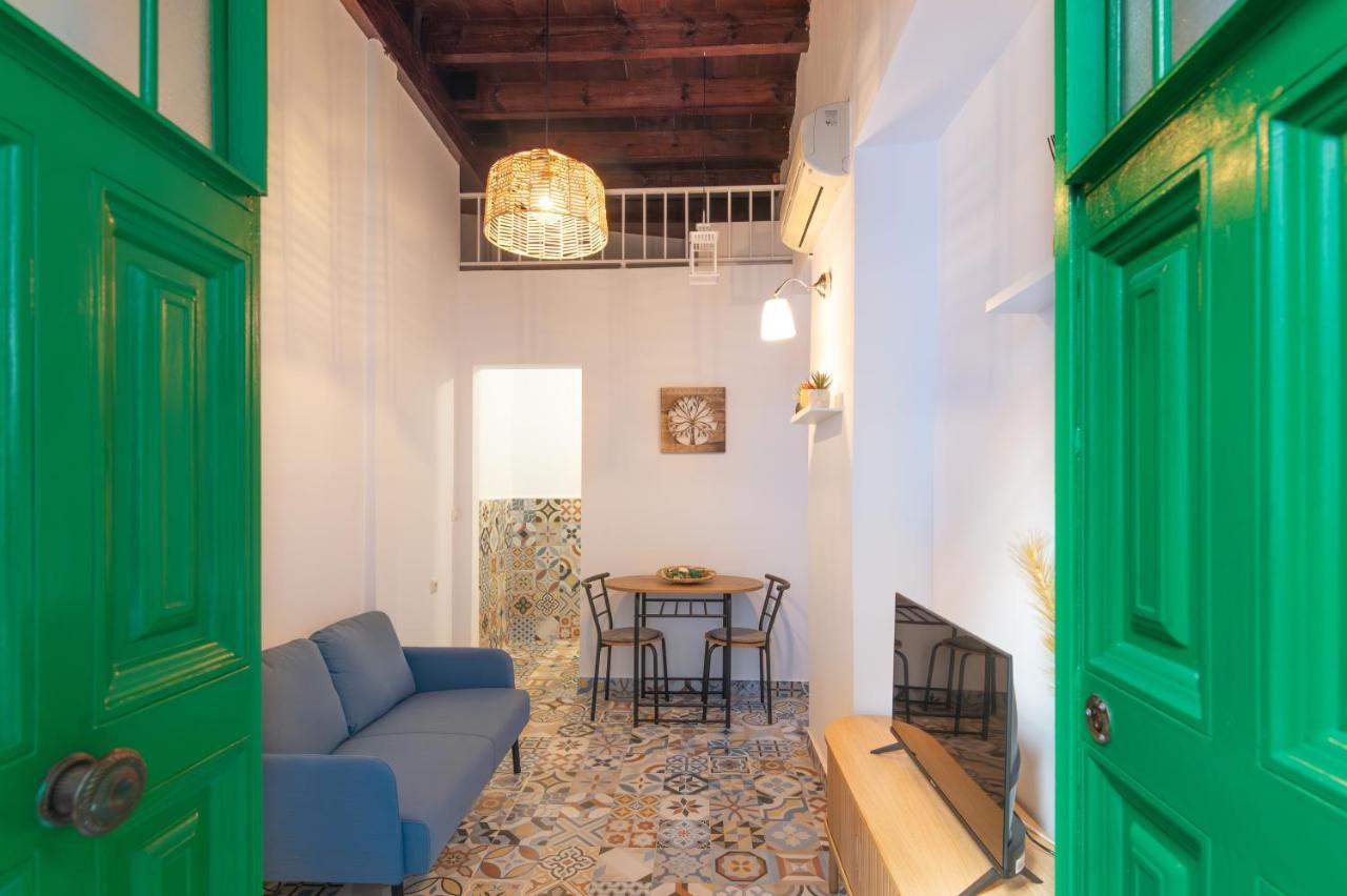 Apartamento Segunda Puerta Centro Historico Seville Luaran gambar
